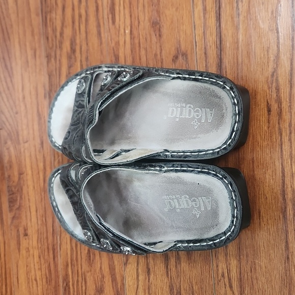 Alegria Dinha Slip On Sandal Shoes - Picture 3 of 8